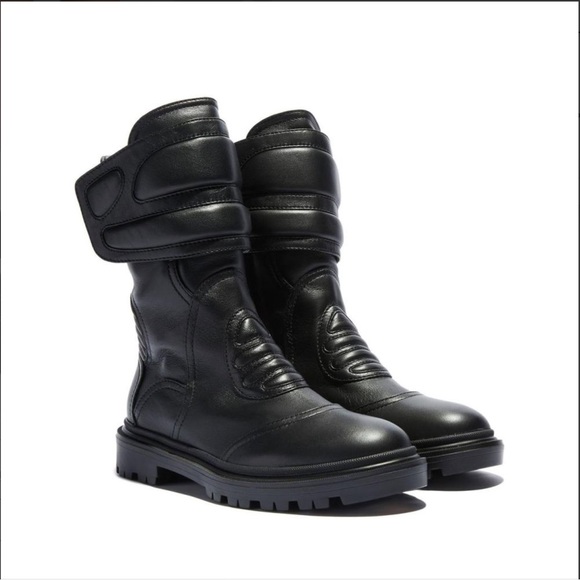 CASADEI Pellame ELITE NERO Biker Boots
Size 37 - Picture 1 of 11